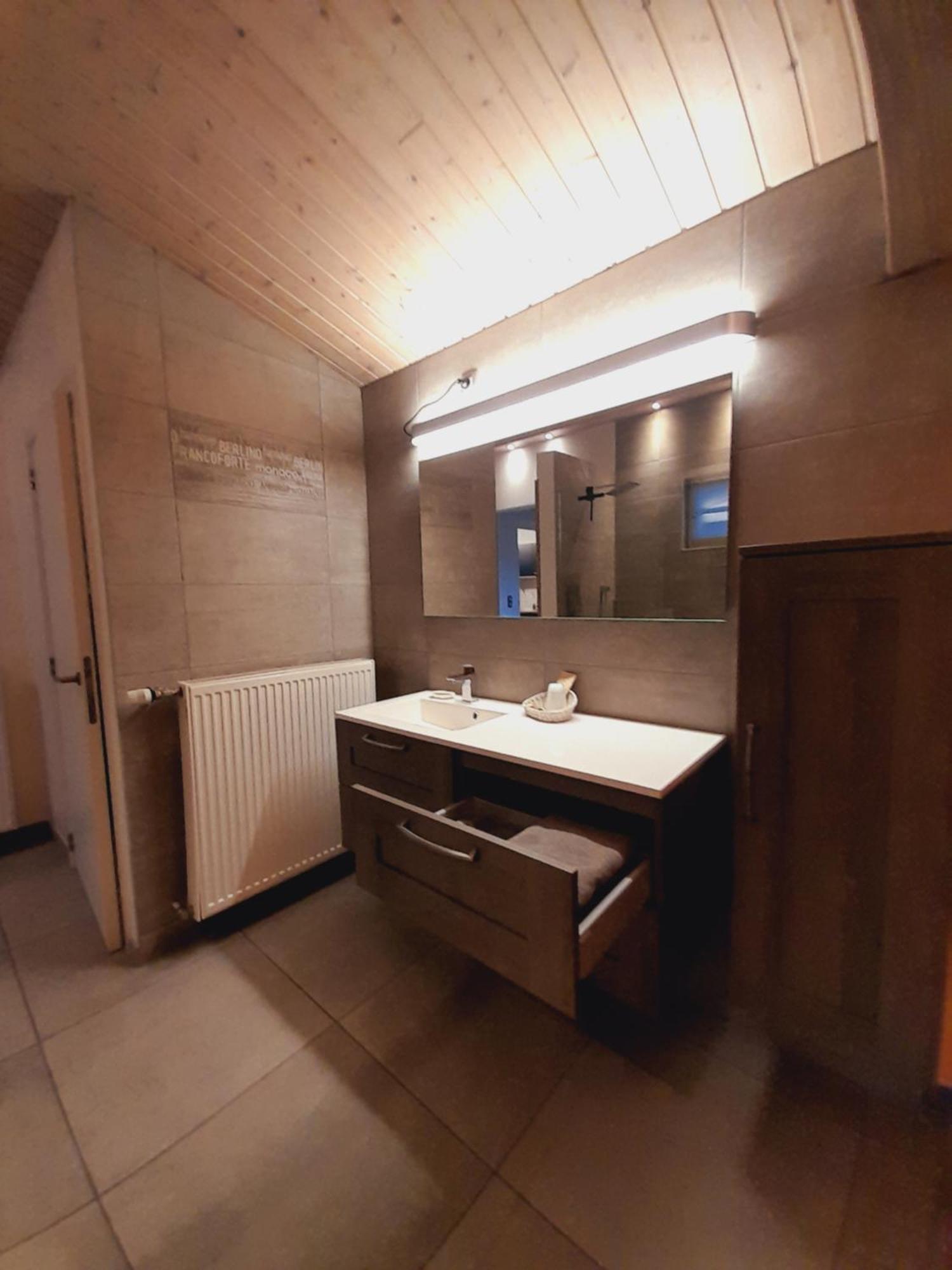 Appart Hotel Au Pied De Vigne Врес-сюр-Семуа Экстерьер фото